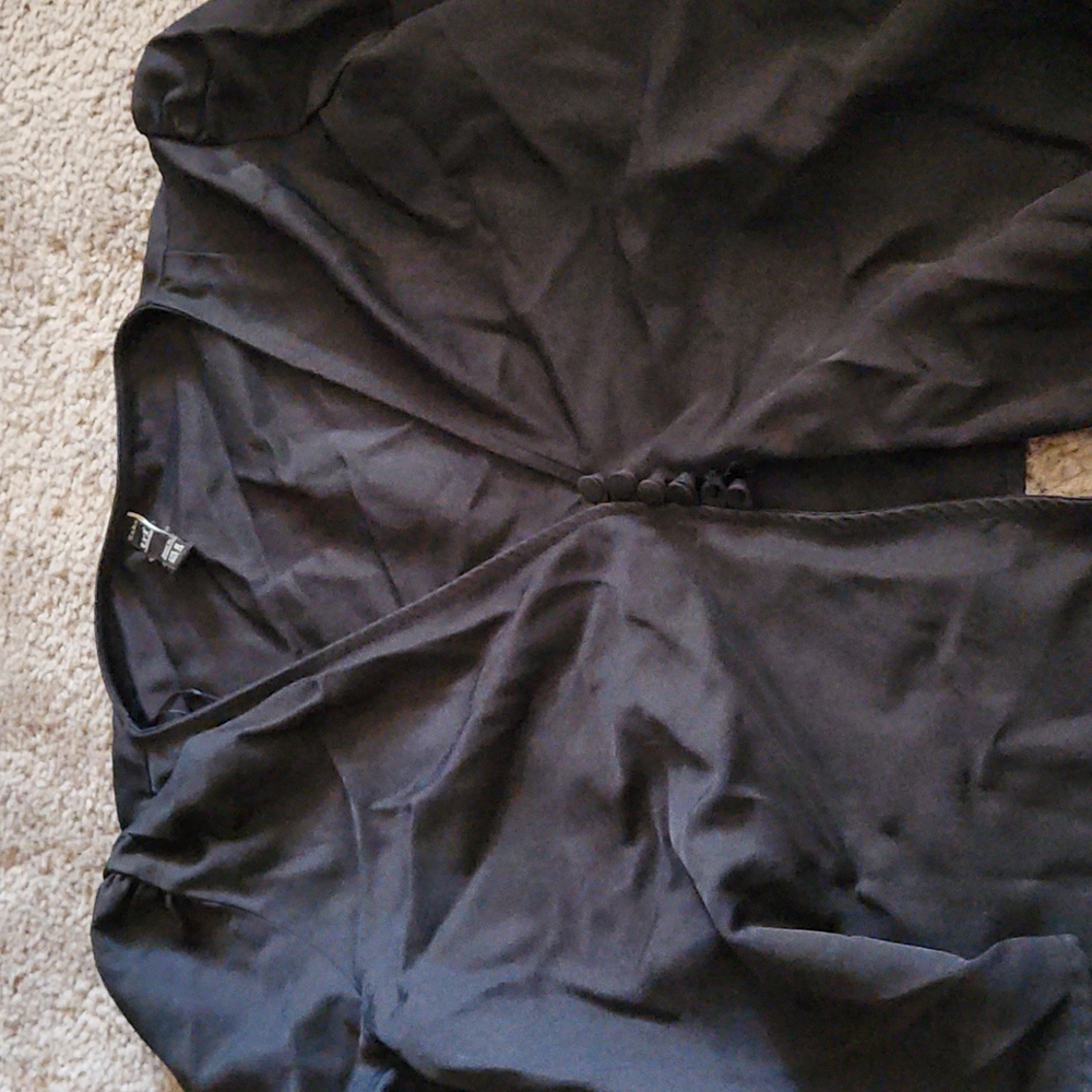 Long sleeve blouse . Size m